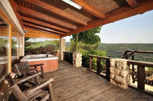 צילאאוט במושב גורן צ.אמנון אוזן - סילבסטר רומנטי ברשת הווילות V קלאב.